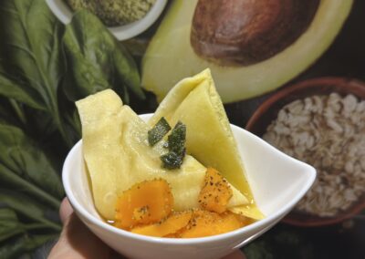 Frische Ravioli mit Ricotta & Spinat an Salbei-Butter